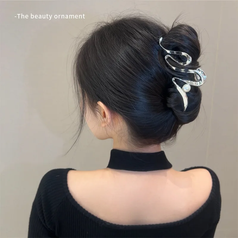 Top Trends: Ruoshui Woman Large Elegant Metal Silver Washing Face Hair Claws Novelty Hairpins Punk Style Barrettes Girls Hair Clips Hairgrip Shoppable Styles - Image 2