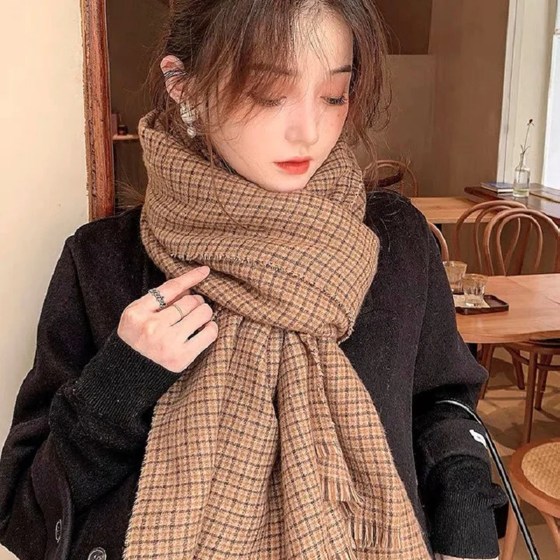 Top Trends: Autumn Winter New Retro Imitation Cashmere Lattice Women Scarf Fashion Elegant Comfortable Thickened Warm Knit Collar Long Shawl Shoppable Styles - Image 2