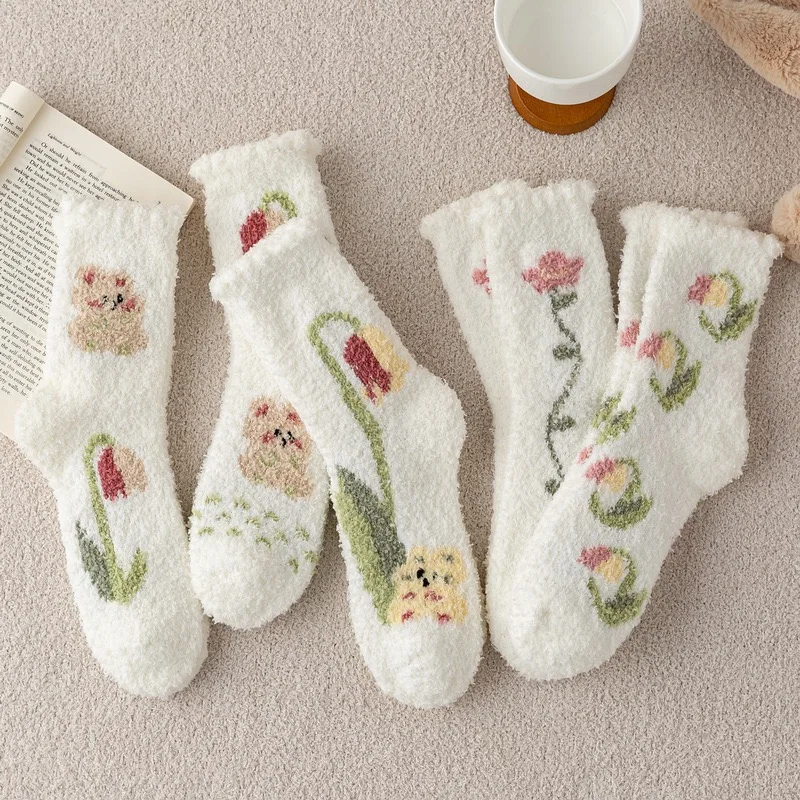 Top Trends: 5Pairs / Lot High Quality Women Coral Velvet Socks Winter Thickened Not Shed Hair Home Sleeping Socks Tulip Warm Socks Floor Socks Shoppable Styles