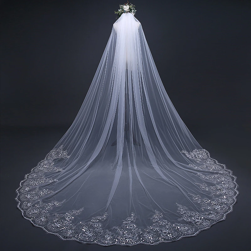 Top Trends: Wedding Veil Lace Edge Long Luxurious Bridal Veil Applique Sequins White / Ivory Veil With Comb Cathedral One Layer 5Meters Shoppable Styles