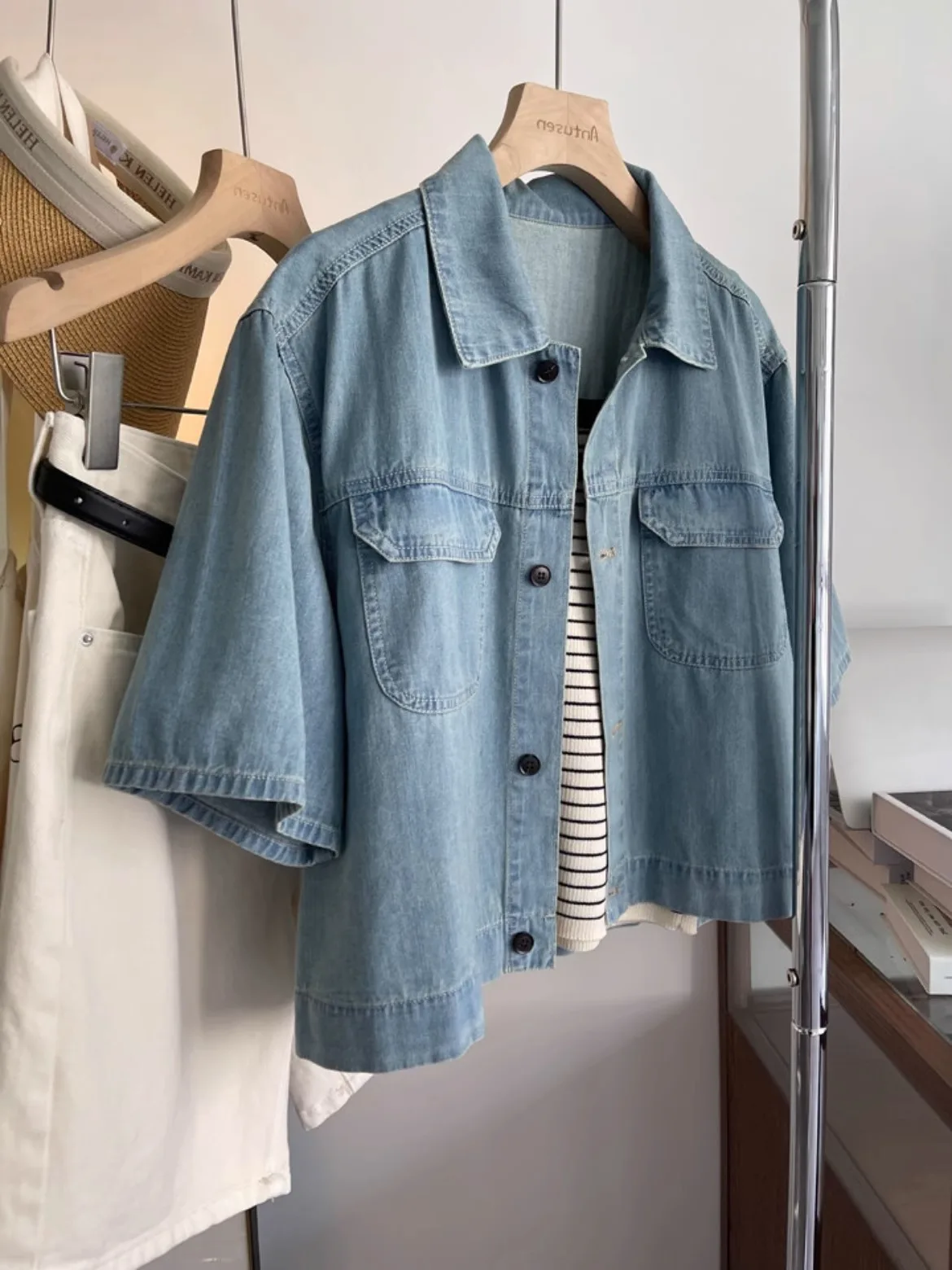 Top Trends: 2023 New Summer Simple Korean Fashion Vintage Niche Design Sense All-match Short Sleeve Light Blue Denim Short Tops Z410 Shoppable Styles