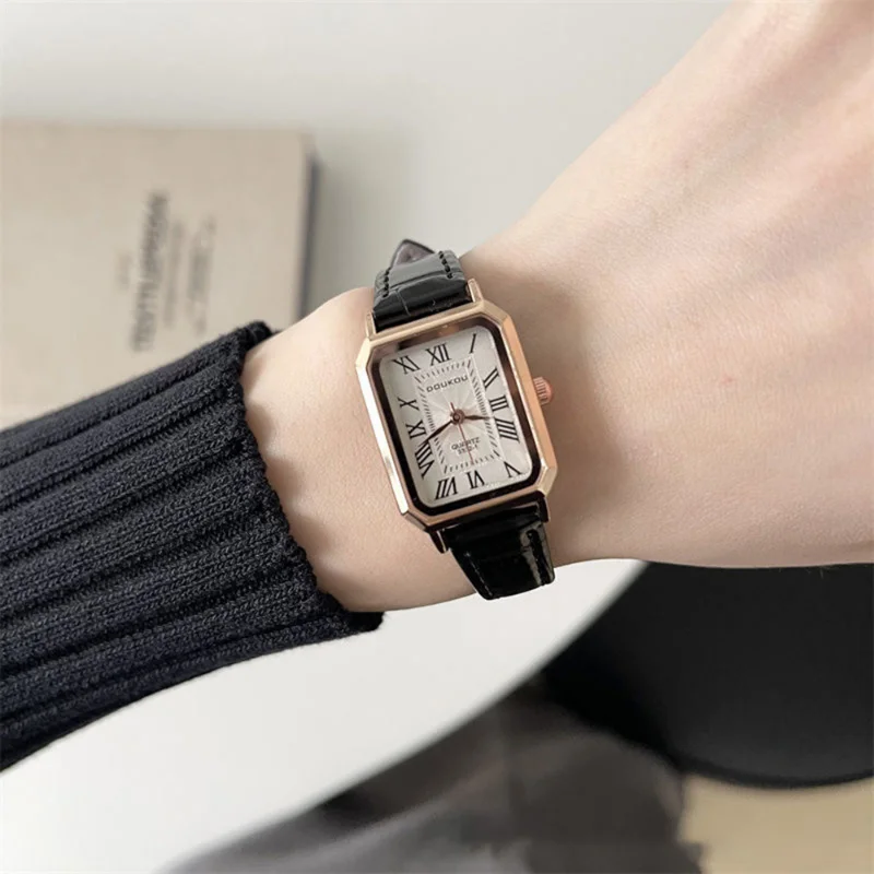 Top Trends: Fashion Retro Quartz Digital Dial Casual Wrist Watches Square Leather Strap Fashionable Clock Waterproof Wristwatch For Women Shoppable Styles