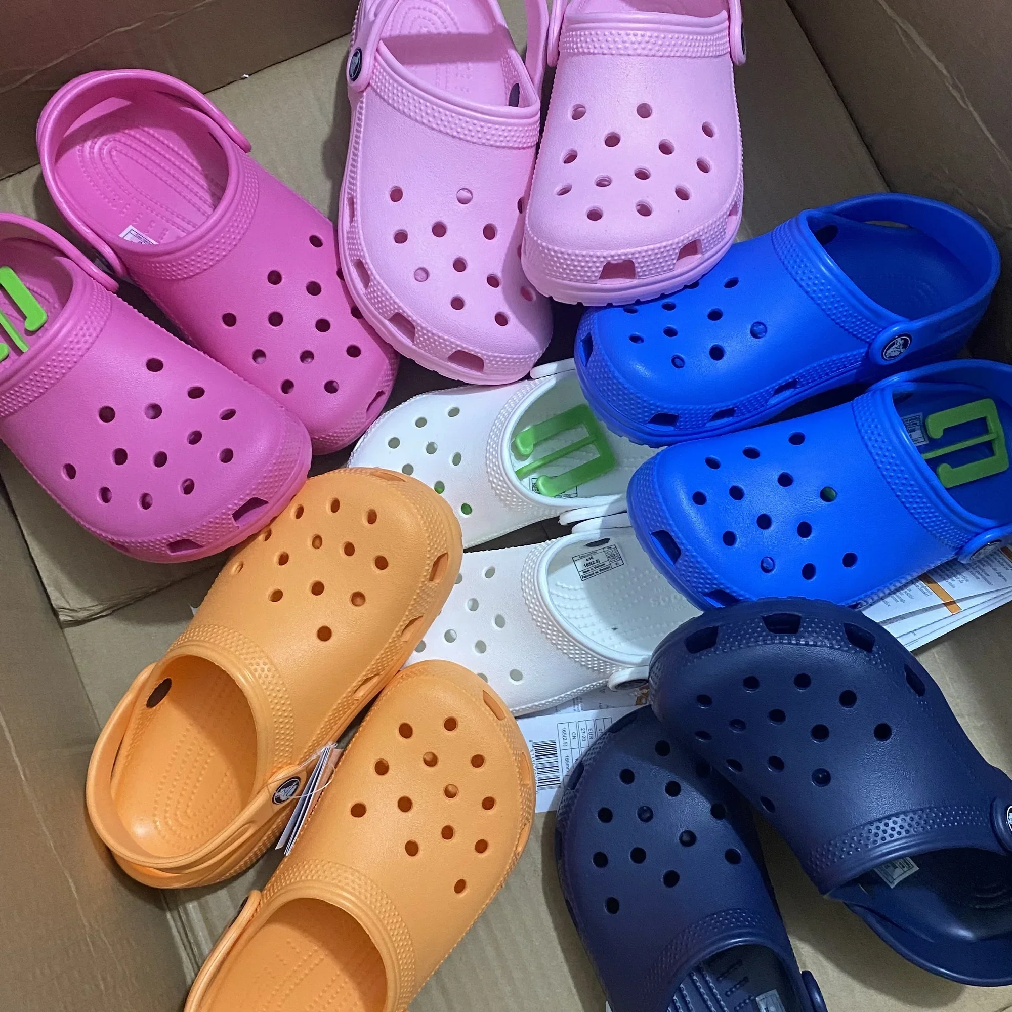 Top Trends: Kids Sandals Classic Beach Shoes Soft Slippers For Boys Girls Slides Toddler Shoes Garden Clogs Parents Shoes Scandals Men Cr0 Shoppable Styles