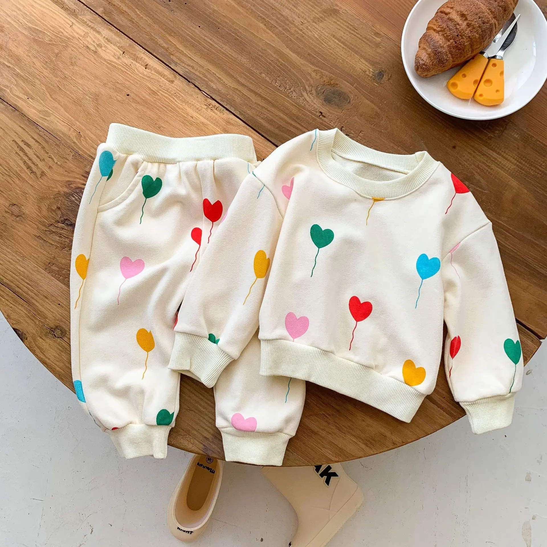 Top Trends: Baby Accessories Newborn Spring And Autumn Love Print Cardigan Boy Girl Clothes Luxury Design Shirt Suit Ttems Two-Piece BabySet Shoppable Styles