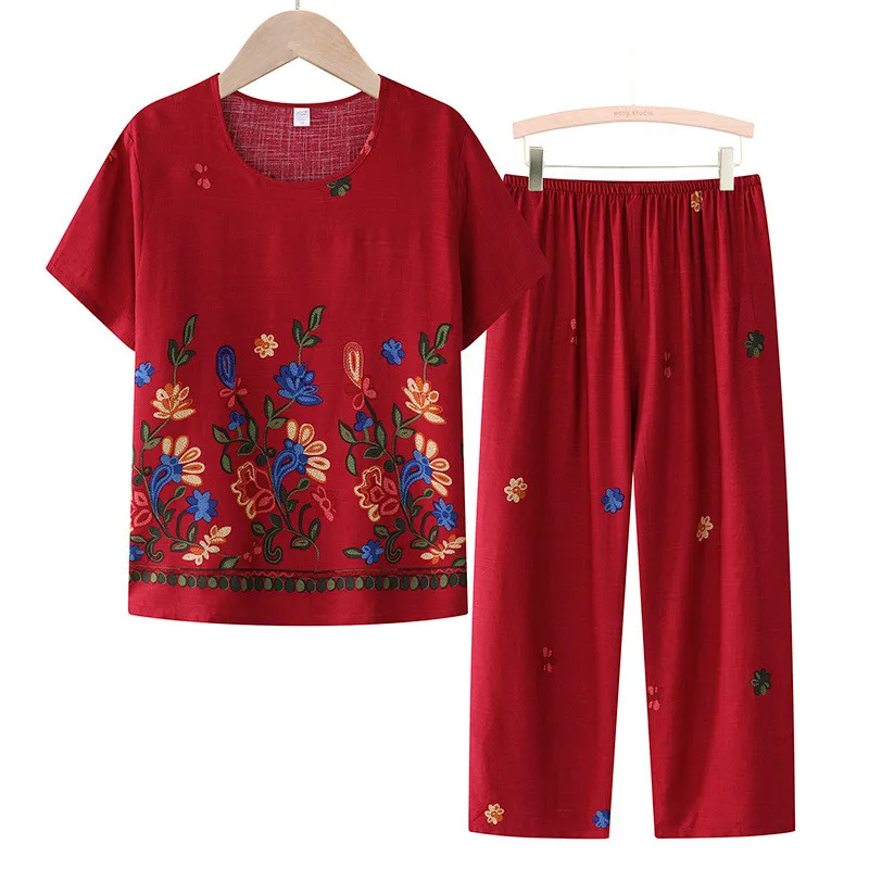 Top Trends: Grandma Summer Two-Piece Set Short-Sleeved Cropped Pant Pajamas Women Sleepwear Loose Middle-Aged Elderly Mother Home Clothes Shoppable Styles