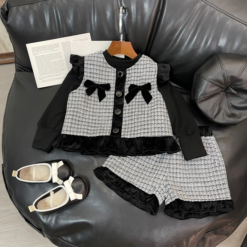 Top Trends: Girls' Suit Autumn New Girls' Plaid Small Fragrance Children's Sleeveless Top + Long-sleeved Base Shirt + Shorts 3pcs Shoppable Styles