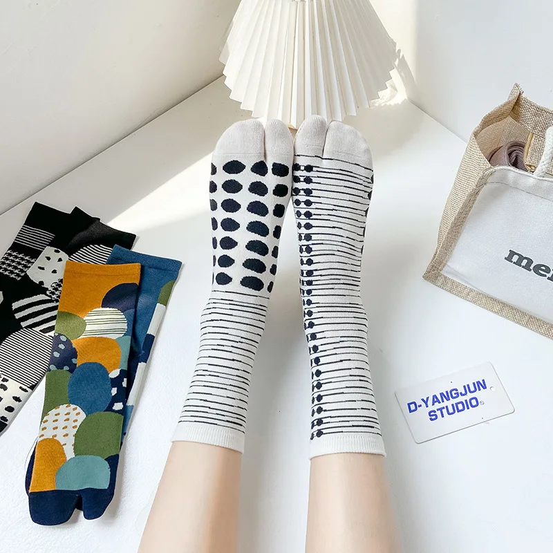 Top Trends: Women Colorful Jacquard Two-Toed Socks Combed Cotton Soft Breathable Split Toe Socks Funny Chic Plants Leopard Striped Tabi Sock Shoppable Styles