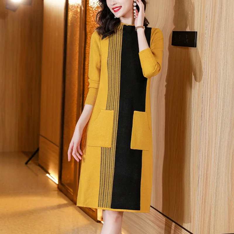 Top Trends: Women's Contrast Style Patchwork Knitted Dress Winter Fashion Inside Pockets Loose Thick Wool Sweater Dresses Shoppable Styles - Image 2