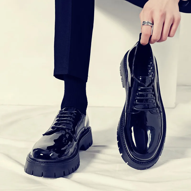 Top Trends: Men's Oxford Shoes Patent Leather Men's Office Shoes Men's Formal Shoes Formal Lace-up Heightened Black Leather Shoes Shoppable Styles