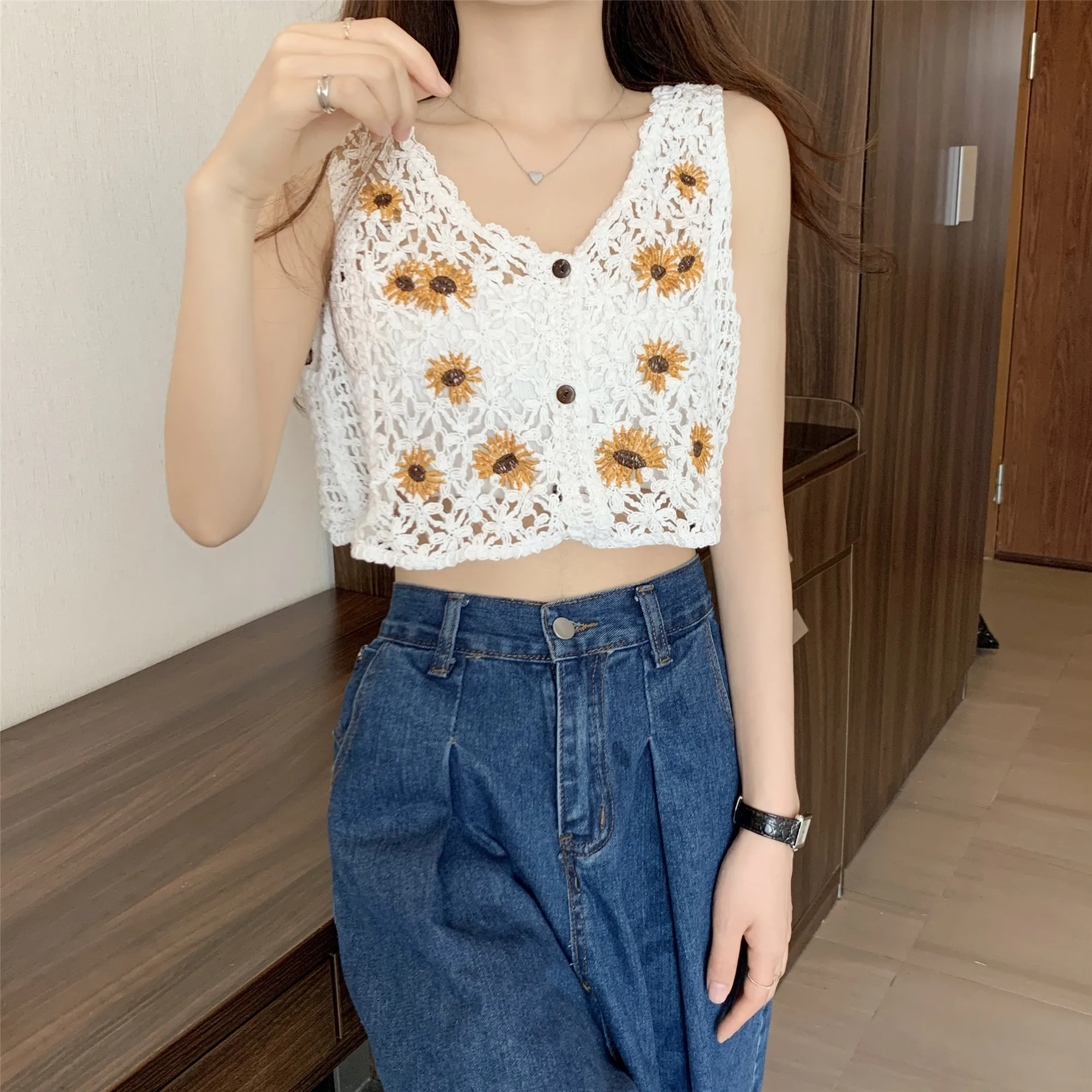 Top Trends: Top Crochet Crochet Top Chaleco Crochet Mujer Top Crochet Femme Crochet Vest Crotchet French Topstotop Ganchillop Shoppable Styles