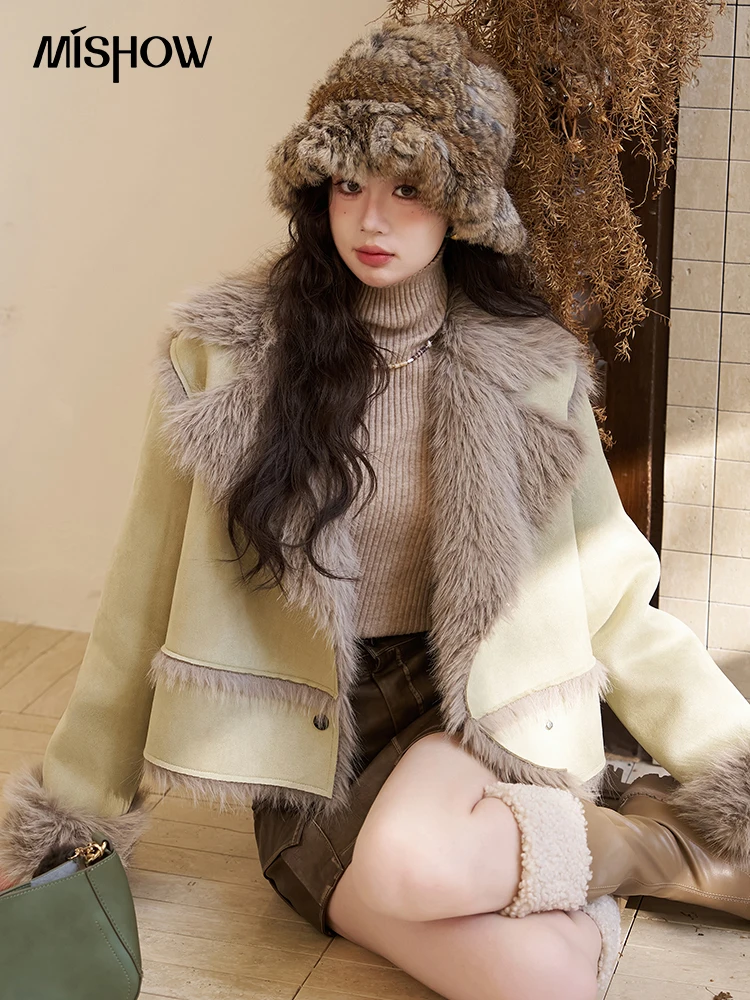 Top Trends: MISHOW Winter Faux Fur Coat For Women 2023 Splice Fur Integrated Contrast Lapel Collar Jacket Thick Warm Coats Female MXC52W0213 Shoppable Styles