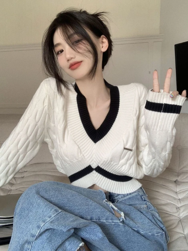 Top Trends: Deeptown Korean Fashion Striped Cropped Sweater Women Harajuku Retro Oversized Jumper Kpop V-neck Casual Knitwear Y2K Top Grunge Shoppable Styles