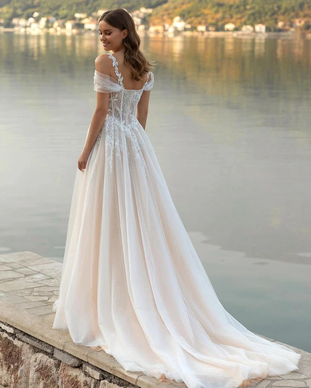 Top Trends: Luxurious Dubai Arabic Wedding Dresses For Women Strapless Sleeveless With Pearls Big Bow Long Train Bridal Gown Robe De Mariée Shoppable Styles