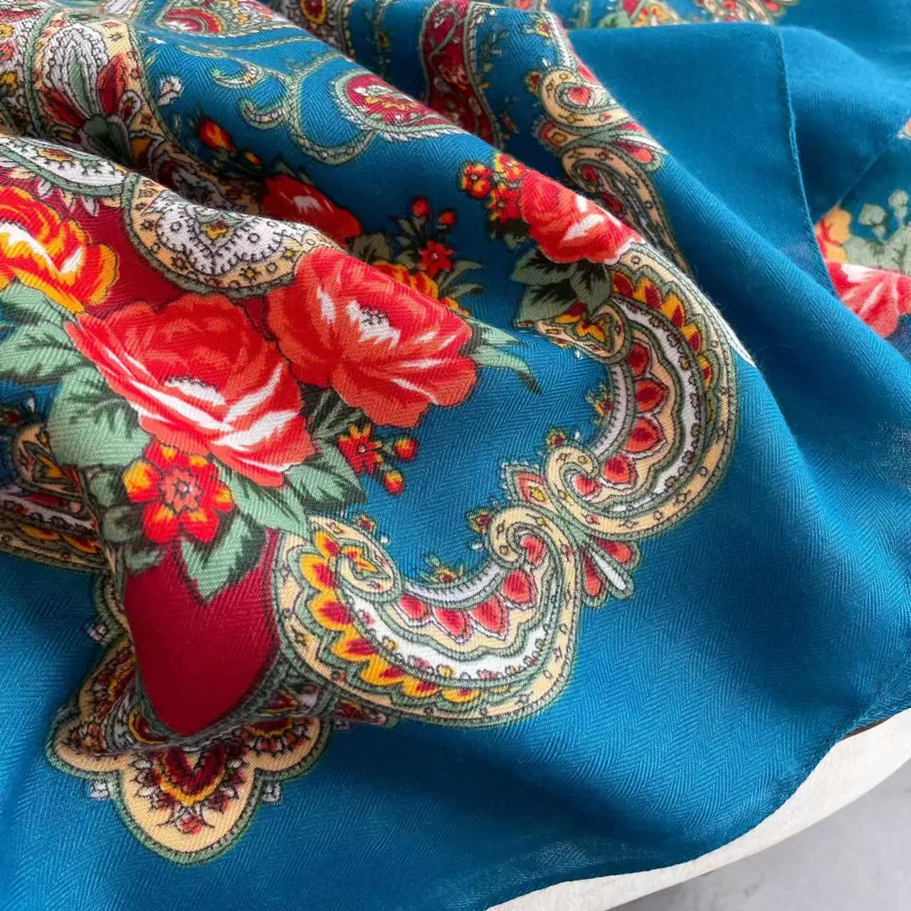 Top Trends: 110*110cm Russian Square Scarf Women Floral Cashew Print Bandana Shawl Babushka Head Scarves Female Ethnic Paisley Shawls Shoppable Styles - Image 6