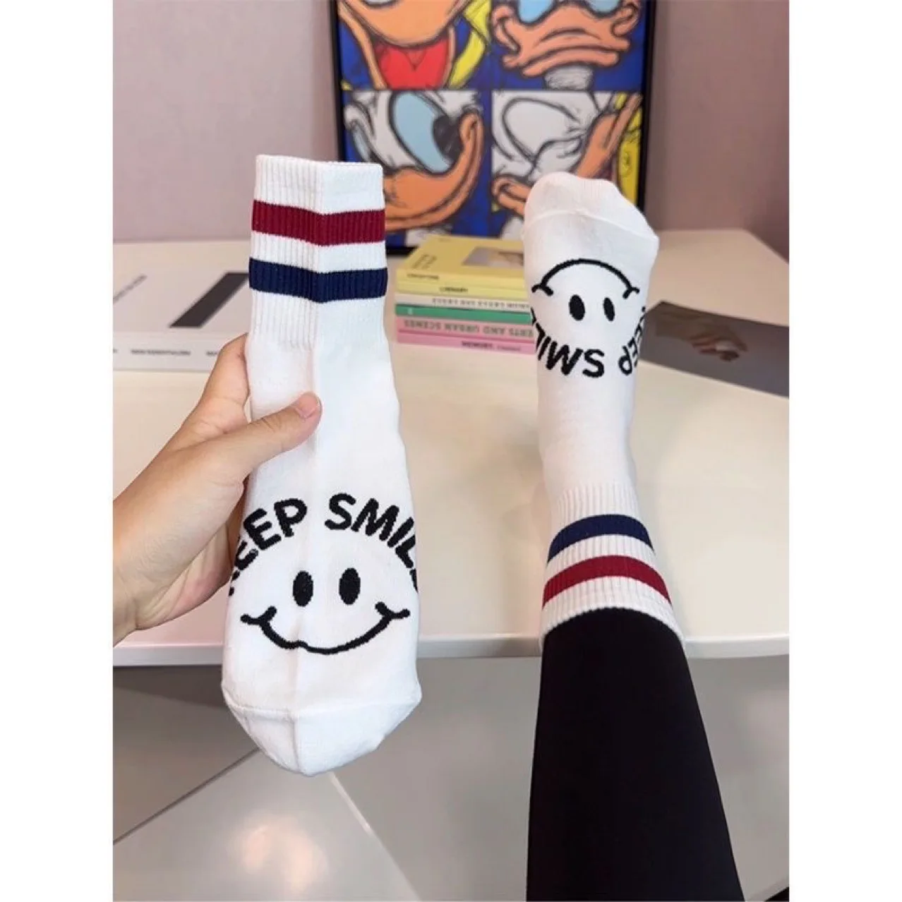 Top Trends: Korean Fashion Bloggers With The Same Socks With Interesting Stripes Women's Socks Breathable Comfortable Sports Socks Shoppable Styles