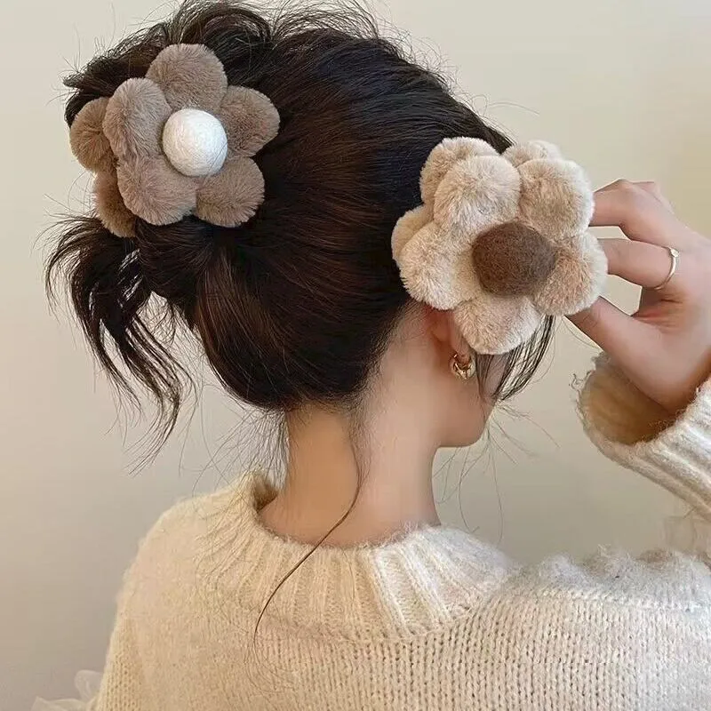 Top Trends: Fluffy Plush Large Crab Hair Claw Clips Women Girls Faux Fur Sweet Flower Ponytail Hair Clamps Barrettes Hair Accessories Winter Shoppable Styles