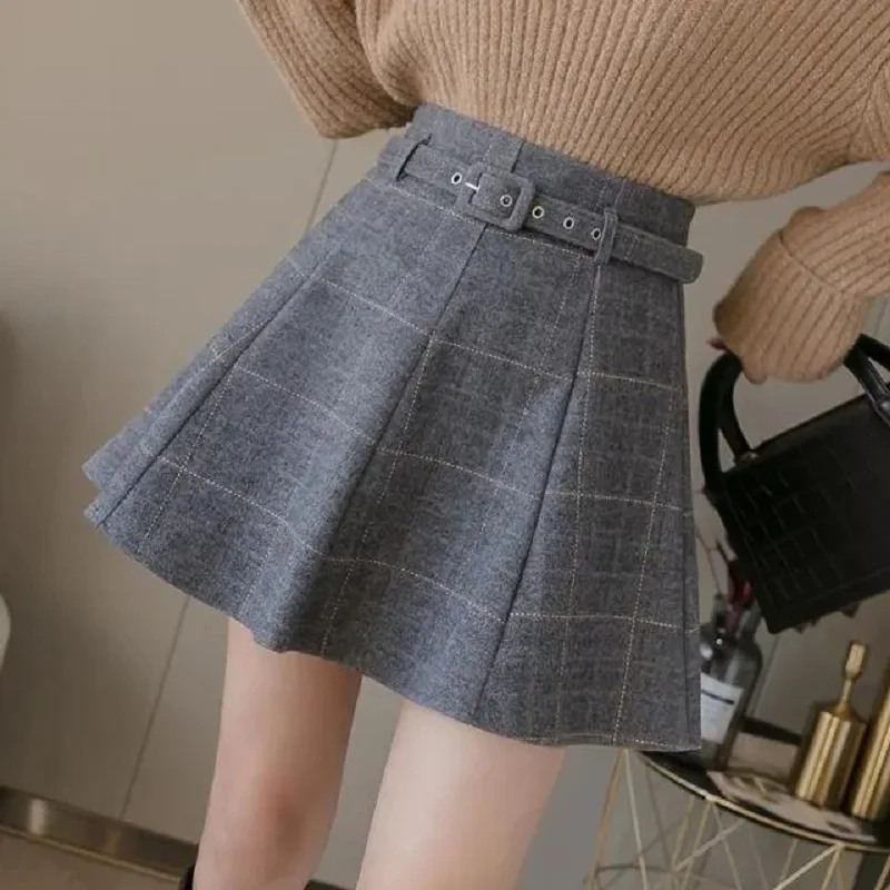 Top Trends: Korean Style Plaid Skirt Shorts A-line High Waisted Mini Skirts For Women Kawaii Autumn Winter Wool Short Skirts With Belt Shoppable Styles - Image 4