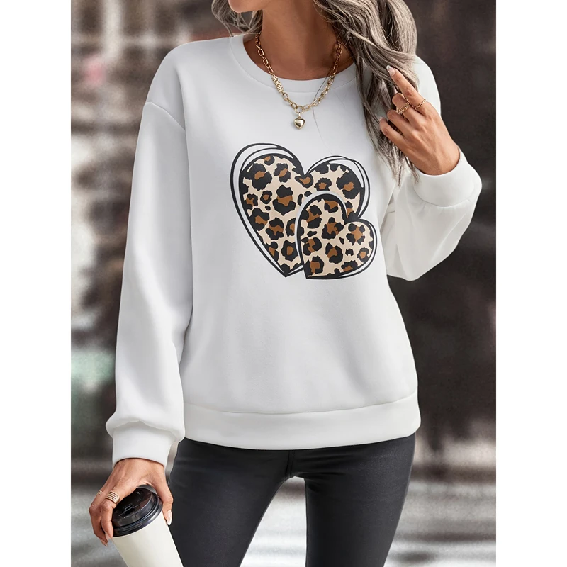 Top Trends: Women Trendy Casual Leopard Heart Graphic Print Streetwear Y2K Sweatshirts Female Autumn Fashion Loose Long Sleeve Pullover Tops Shoppable Styles - Image 2