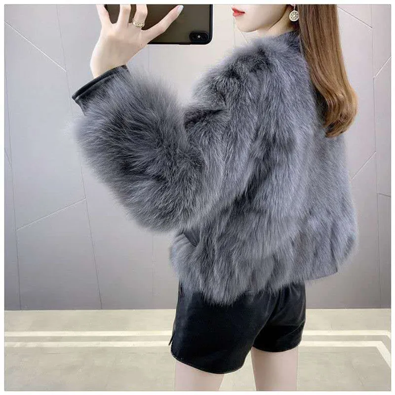 Top Trends: Imitation Fur Coat Women's 2023 Winter New Korean Edition Faux Fox Fur PU Leather Splice Short Fashion Side Pocket Coat Shoppable Styles - Image 4