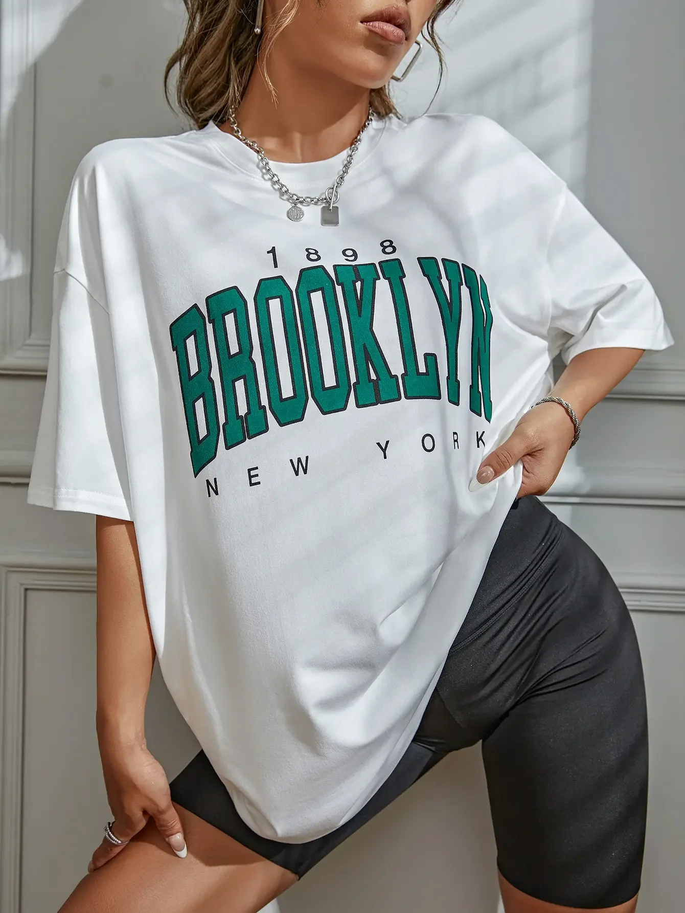 Top Trends: Oversized Tshirt 1898 Brooklyn Print New York Letter Drop Shoulder Priting Women T-Shirt Vintage Simple Clothes Female T Shirt Shoppable Styles