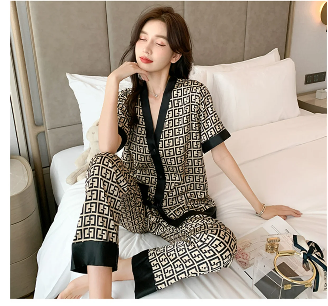 Top Trends: M-2XL Loose Luxury Silk Pajamas For Women Summer V Neck Letter Print Home Suit Stain Pajama Set Woman Sleepwear Pijama Mujer Shoppable Styles