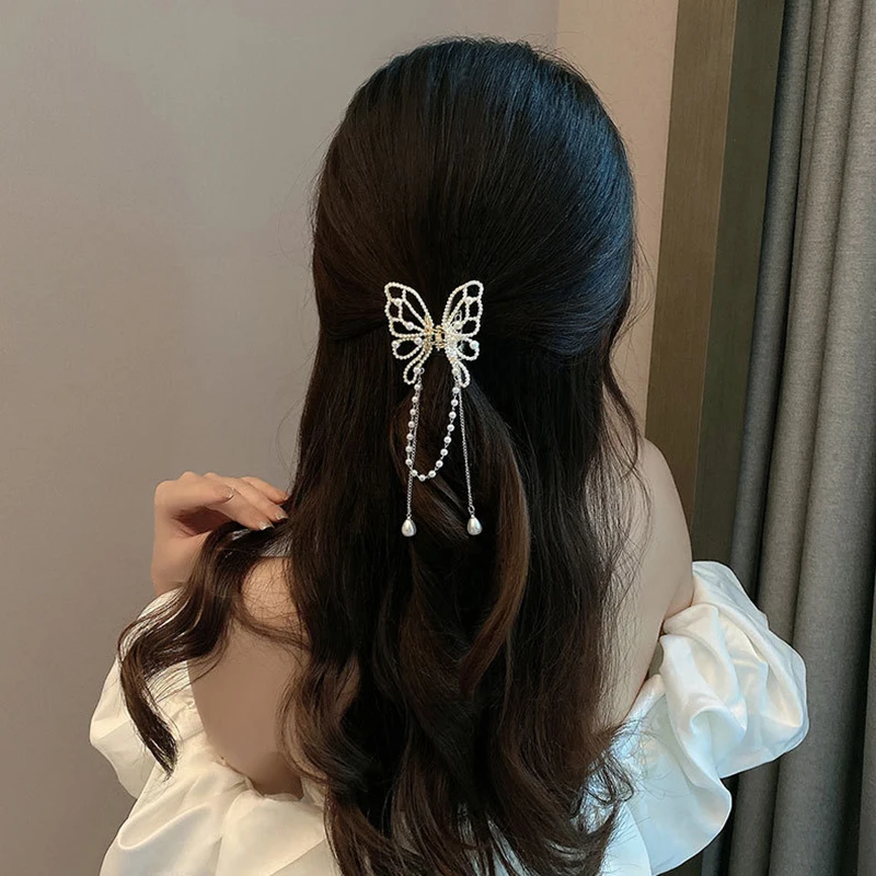 Top Trends: Vintage Butterfly Pearl Tassel Hair Claw Clip Women Korean Style Rhinestone Crab Shark Ponytail Hairpins Hair Accessories Female Shoppable Styles - Image 2