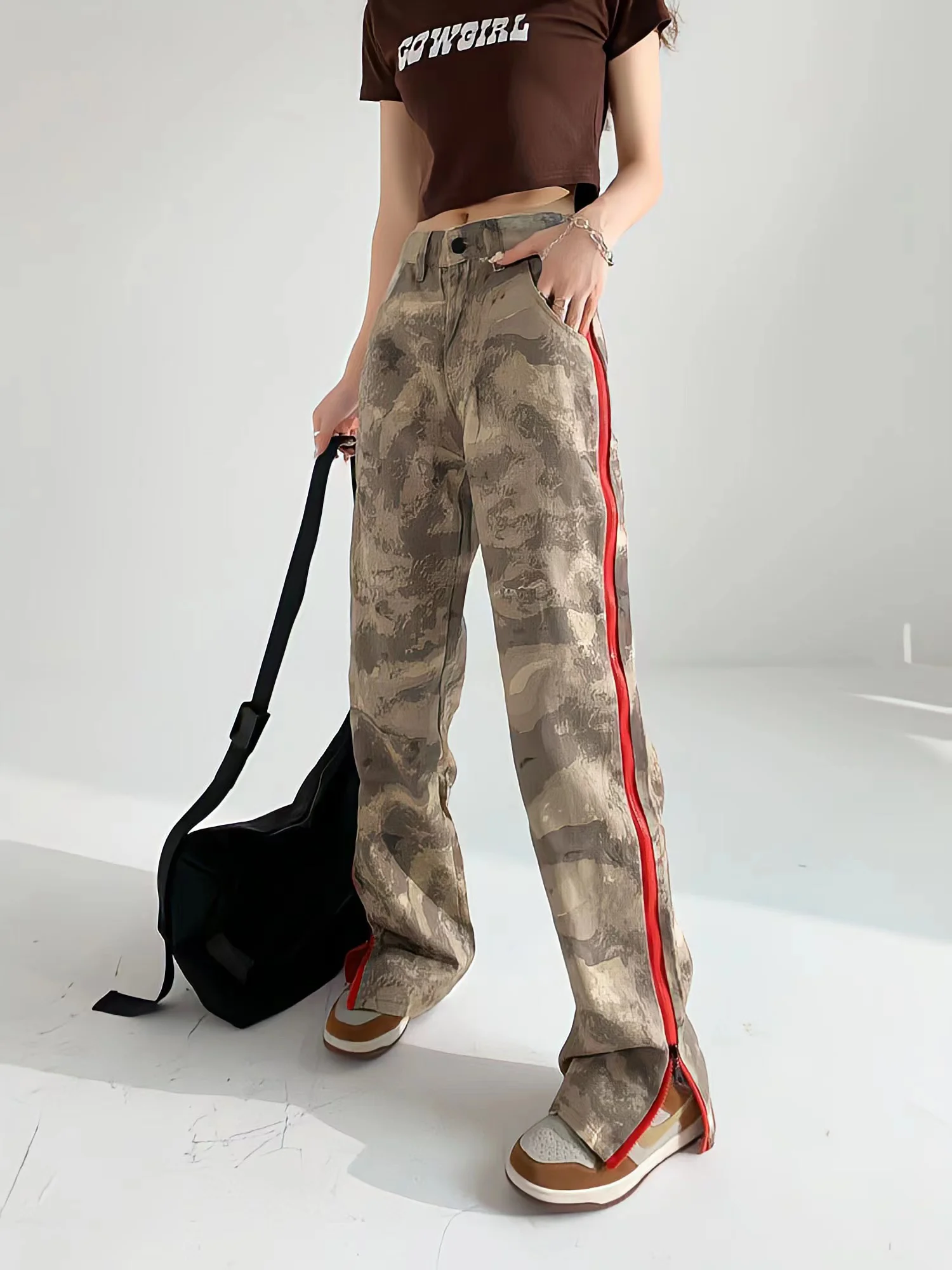 Top Trends: Women Streetwear Camouflage Cargo Pants Fashion Baggy Hip Hop Pant Chic Zipper Stripe Wide Leg Trousers Y2k Trend Cargo Jeans Shoppable Styles - Image 4