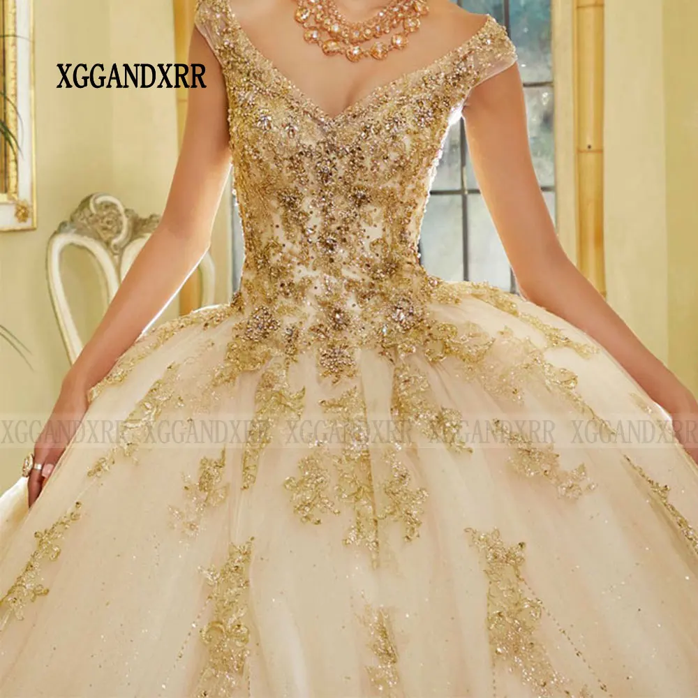 Top Trends: Shining Gold Quinceanera Dresses 2024 V Neck Lace Ball Gown Birthday Party Vestidos 15 Anos Princess Sweet 16 Girl Prom Dress Shoppable Styles - Image 4