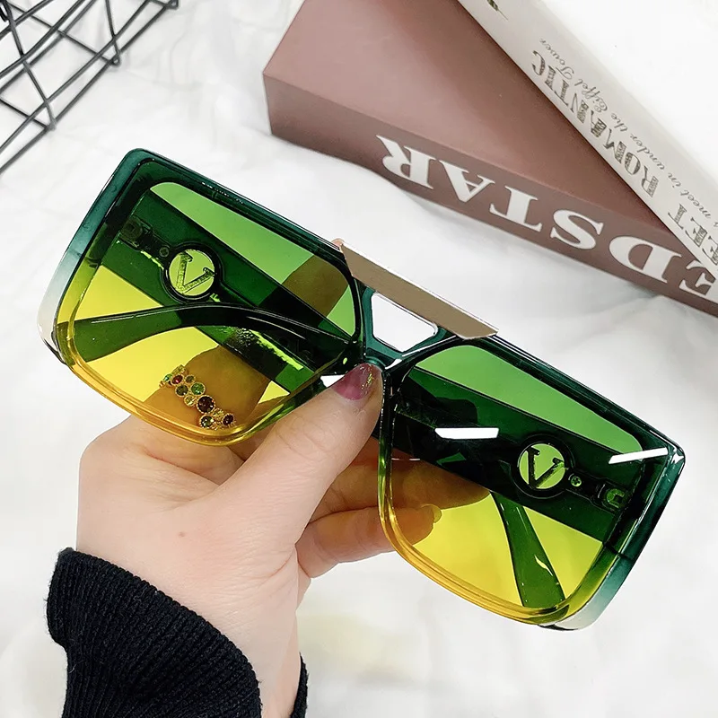 Top Trends: Luxury Fashion Women Sunglasses Glamour Brand Square Designer Men Glasses Stylish Runway Vintage Shades UV400 Shoppable Styles - Image 3