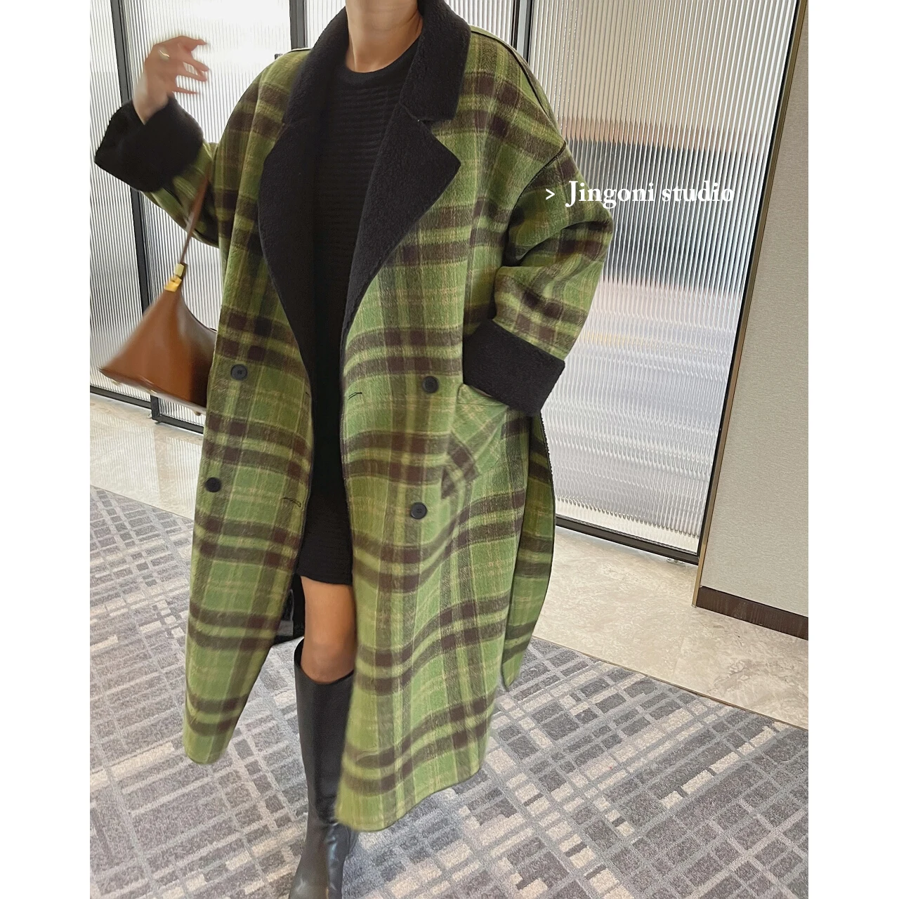 Top Trends: 2023 Woman Oem Plaid Woolen Tweed Fur Teddy Reversible Blazers Long Jackets Coats Clothes Korean Fashion Tops Winter Trench New Shoppable Styles