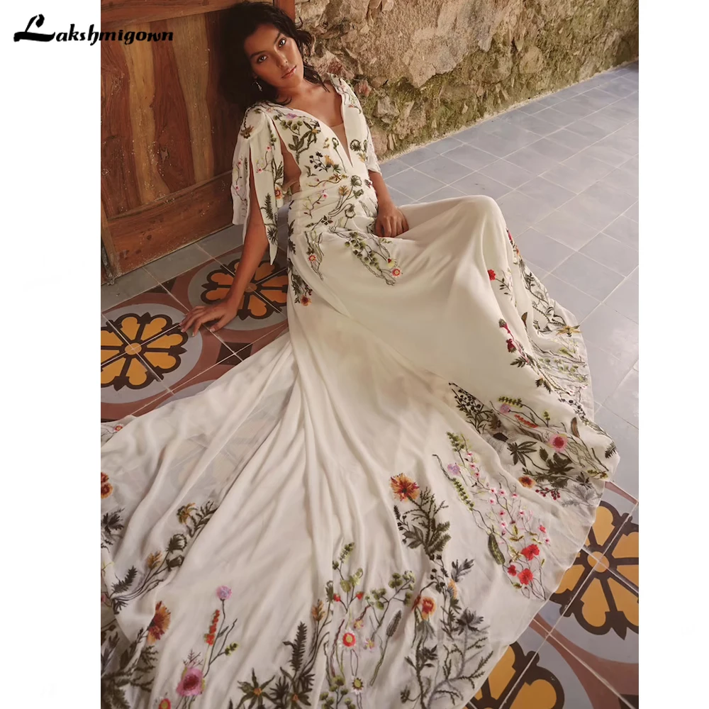 Top Trends: Lakshmigown Chic Colorful Print Flower Boho Wedding Dress Sexy V Neck Short Sleeve Open Back Chiffon Beach Bohemian Bridal Gown Shoppable Styles